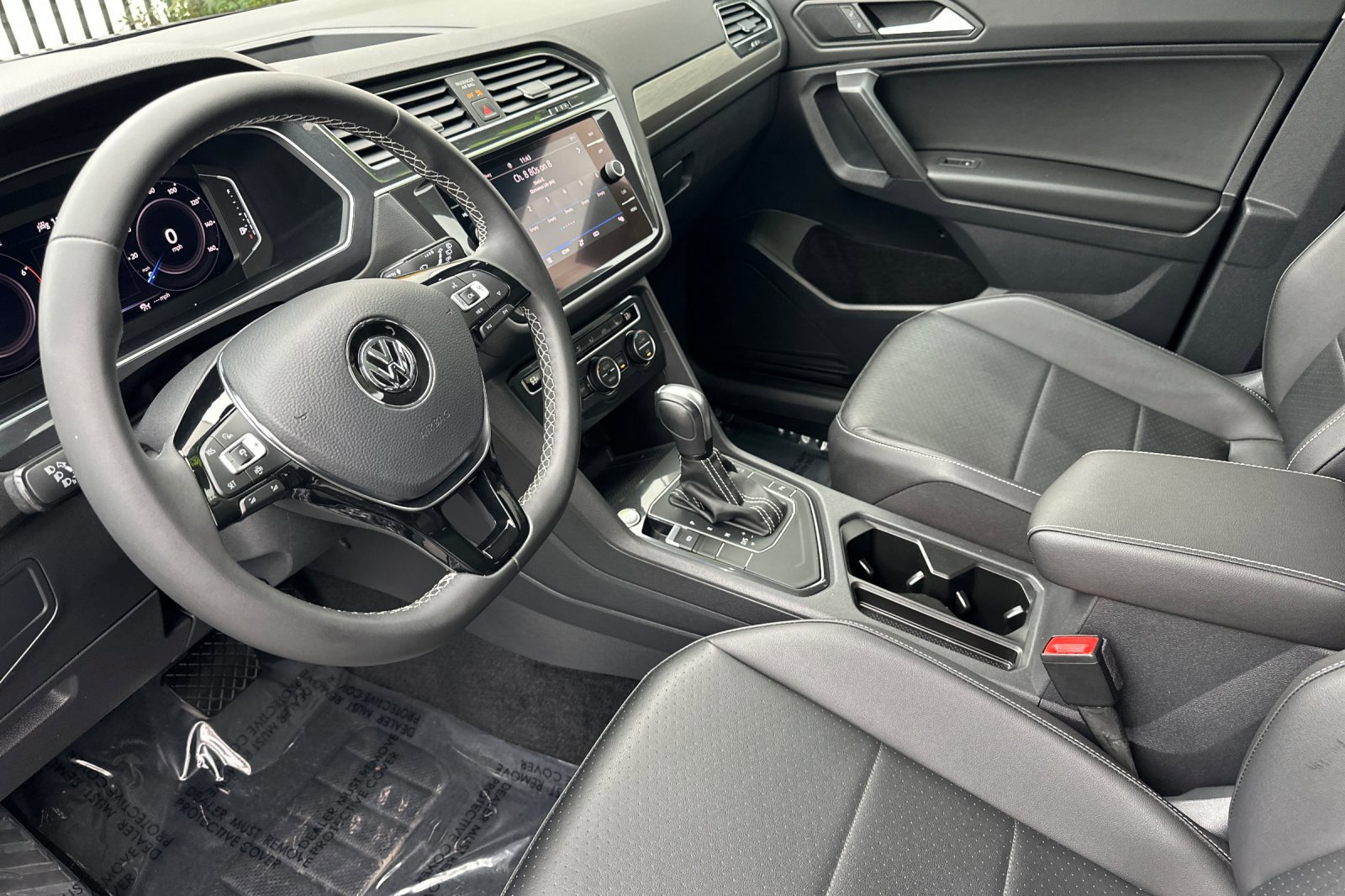 Used 2021 Volkswagen Tiguan S image 10