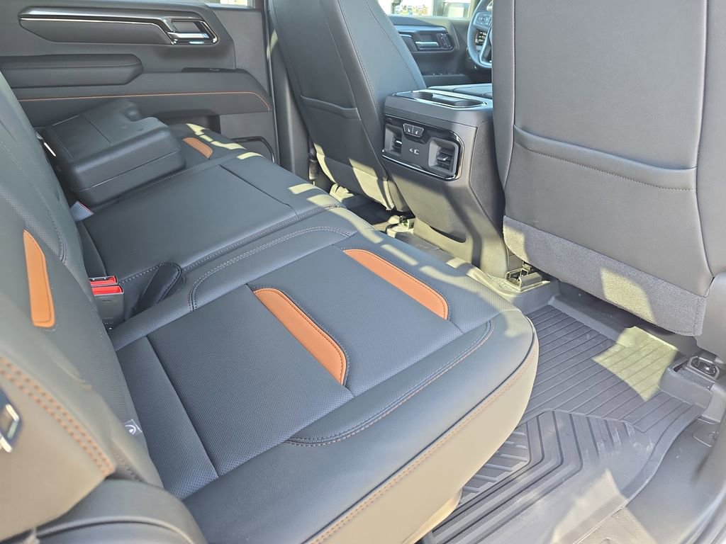 New 2026 GMC Sierra 2500 AT4 w/ AT4 Premium Plus Package AWD/4WD image 11