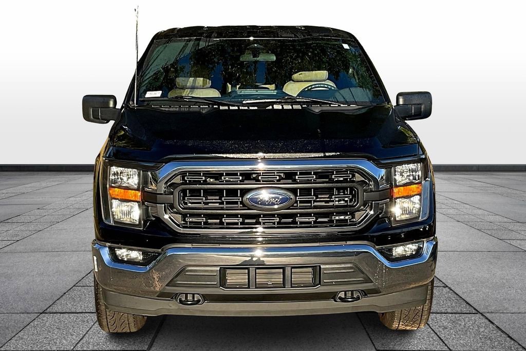 Used 2023 Ford F150 XLT image 2