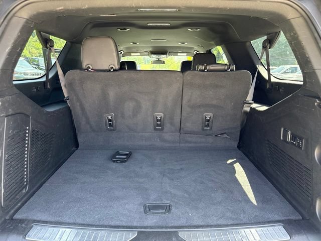 Used 2022 Chevrolet Suburban Premier AWD/4WD image 22