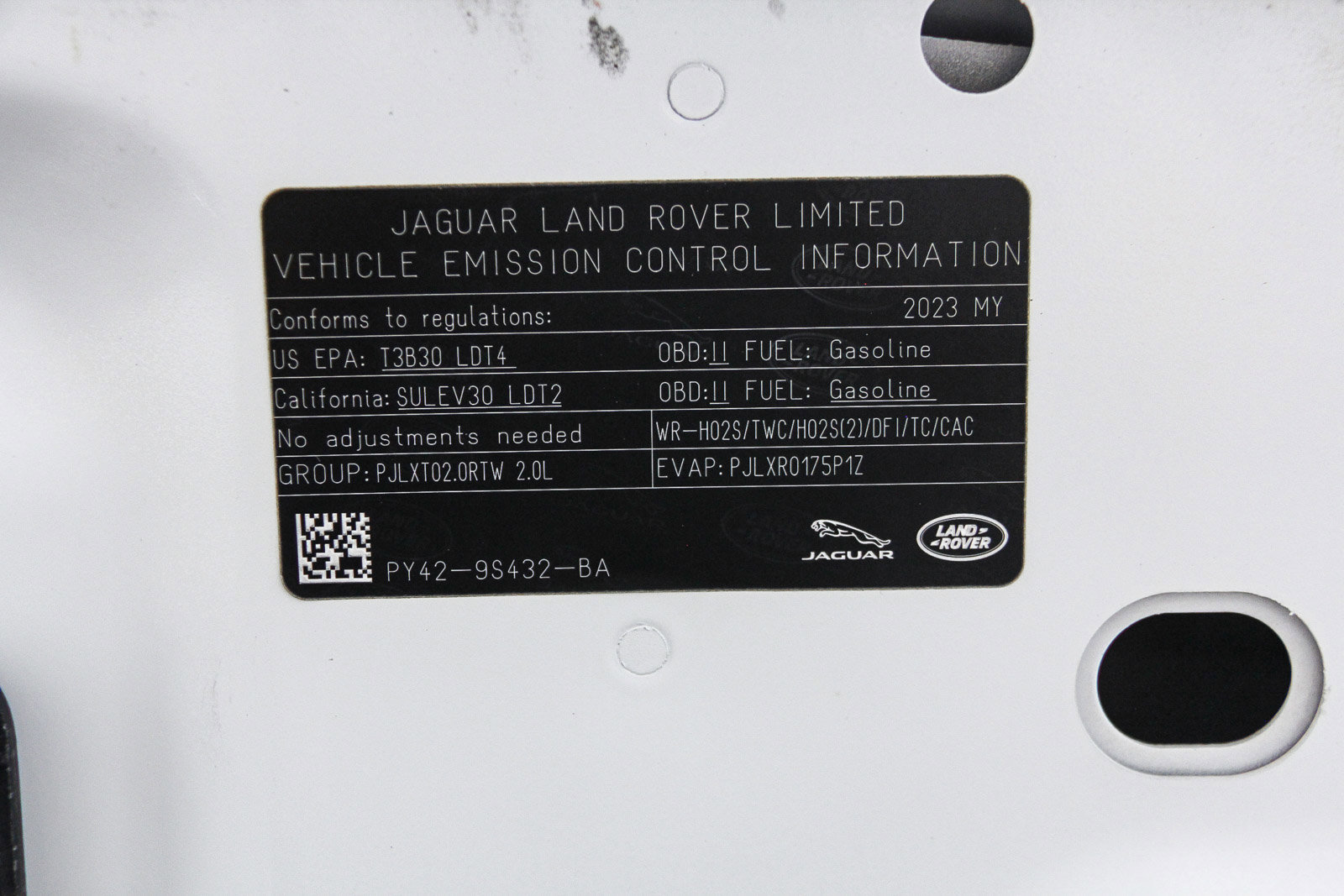 Used 2023 Land Rover Discovery S R-Dynamic image 28
