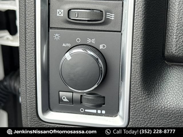 Used 2024 RAM 1500 Classic SLT RWD image 43