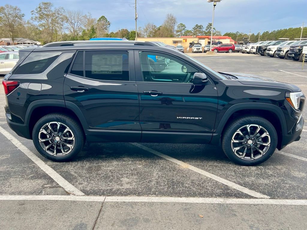 New 2026 GMC Terrain Elevation w/ Elevation Premium Package image 2