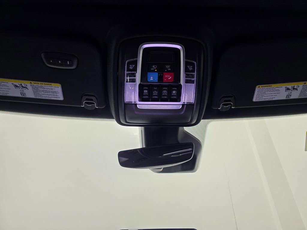 New 2026 RAM 1500 Laramie AWD/4WD image 39