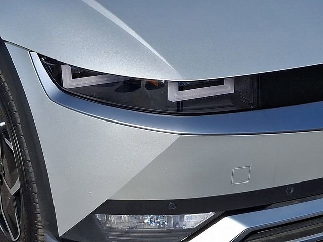 Used 2024 Hyundai Ioniq 5 SEL image 11