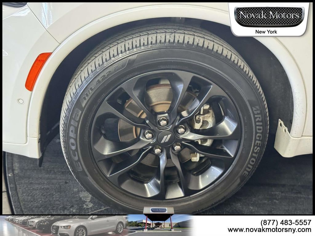 Used 2022 Dodge Durango R/T w/ Blacktop Package AWD/4WD image 5