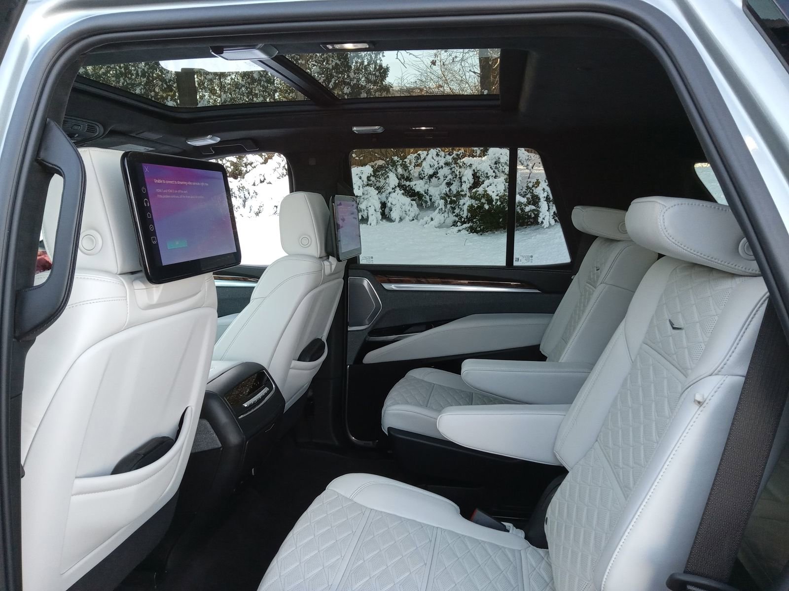 Certified 2025 Cadillac Escalade Sport Platinum w/ LPO, ONYX Package image 25