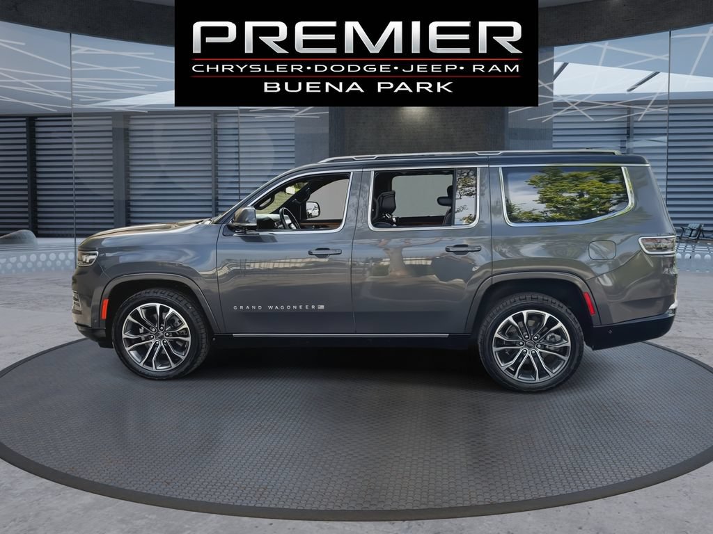 Used 2022 Jeep Grand Wagoneer Series III w/ Rear Seat Video Group 1 AWD/4WD image 5