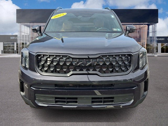 Used 2025 Kia Telluride EX X-Line AWD/4WD image 2