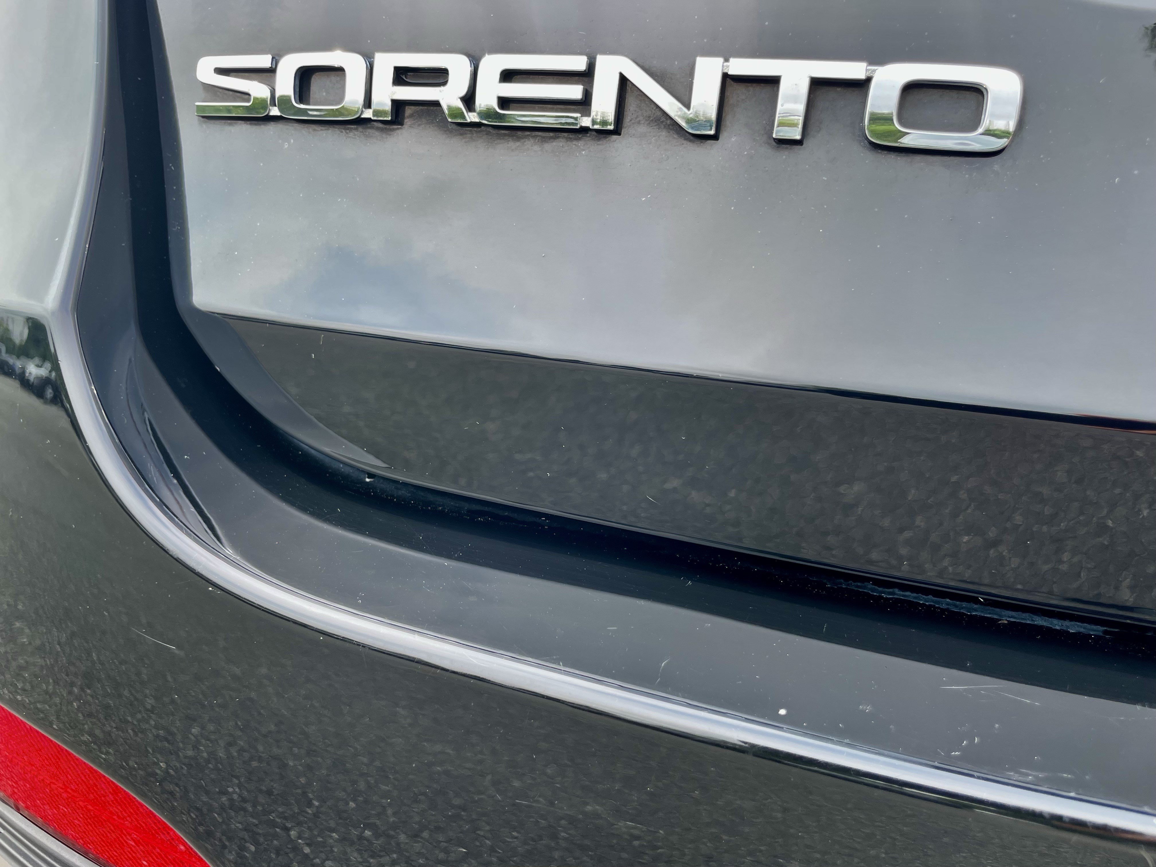 Used 2019 Kia Sorento AWD V6 image 33