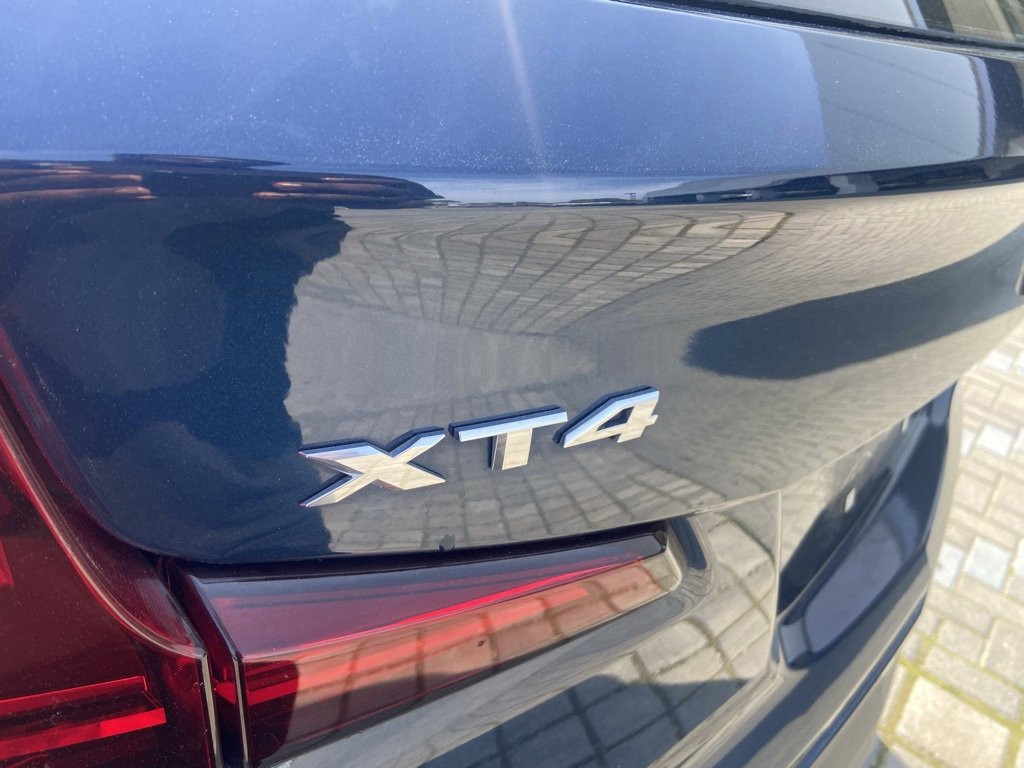 Used 2019 Cadillac XT4 Premium Luxury image 6