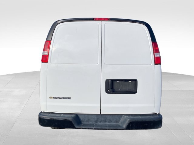Certified 2025 Chevrolet Express 3500 Extended w/ Driver Convenience Package RWD image 10