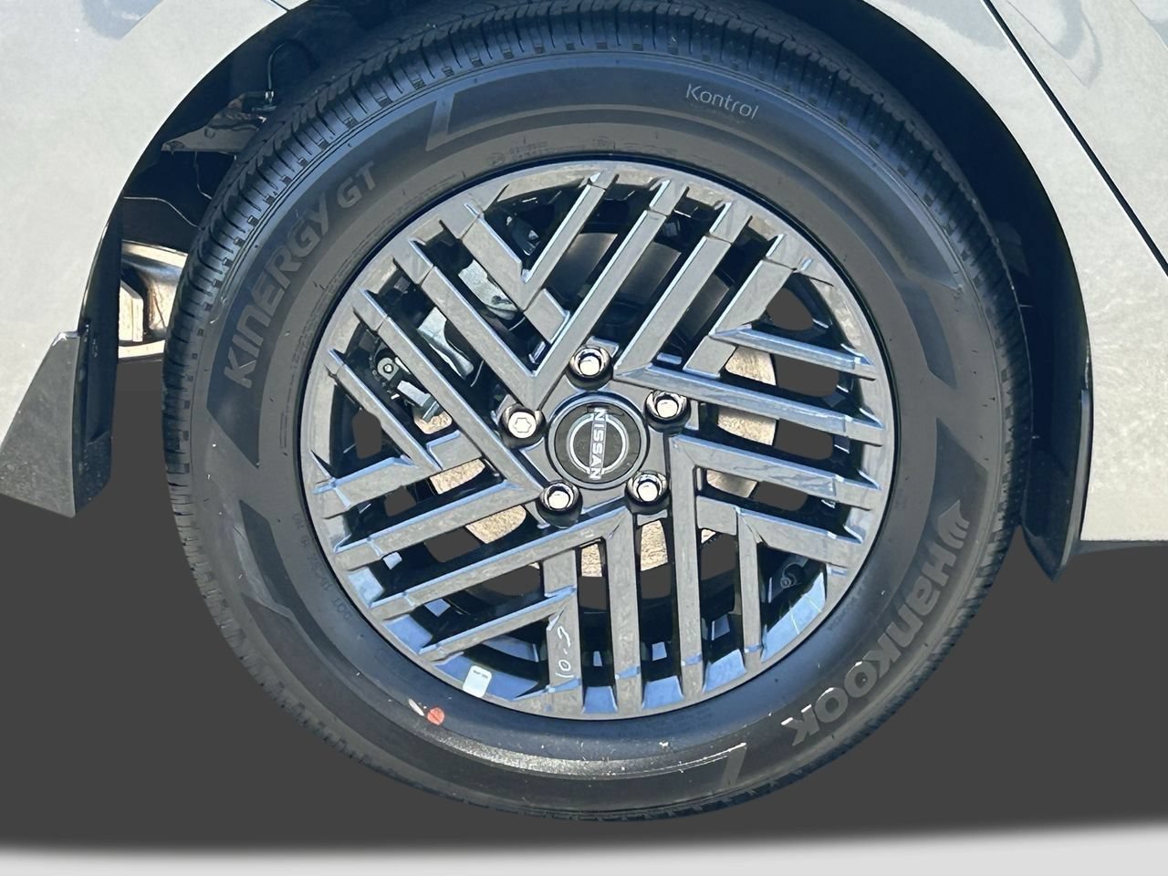 New 2027 Nissan Sentra SV w/ Floor Mat Package FWD image 8