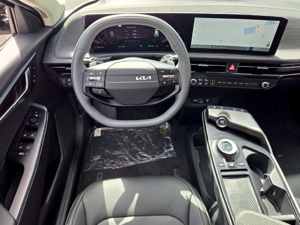 New 2026 Kia EV6 Wind RWD image 7