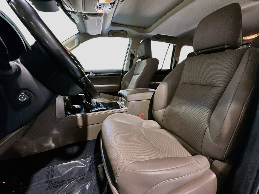 Used 2021 Lexus GX 460 Premium w/ Premium Package AWD/4WD image 21