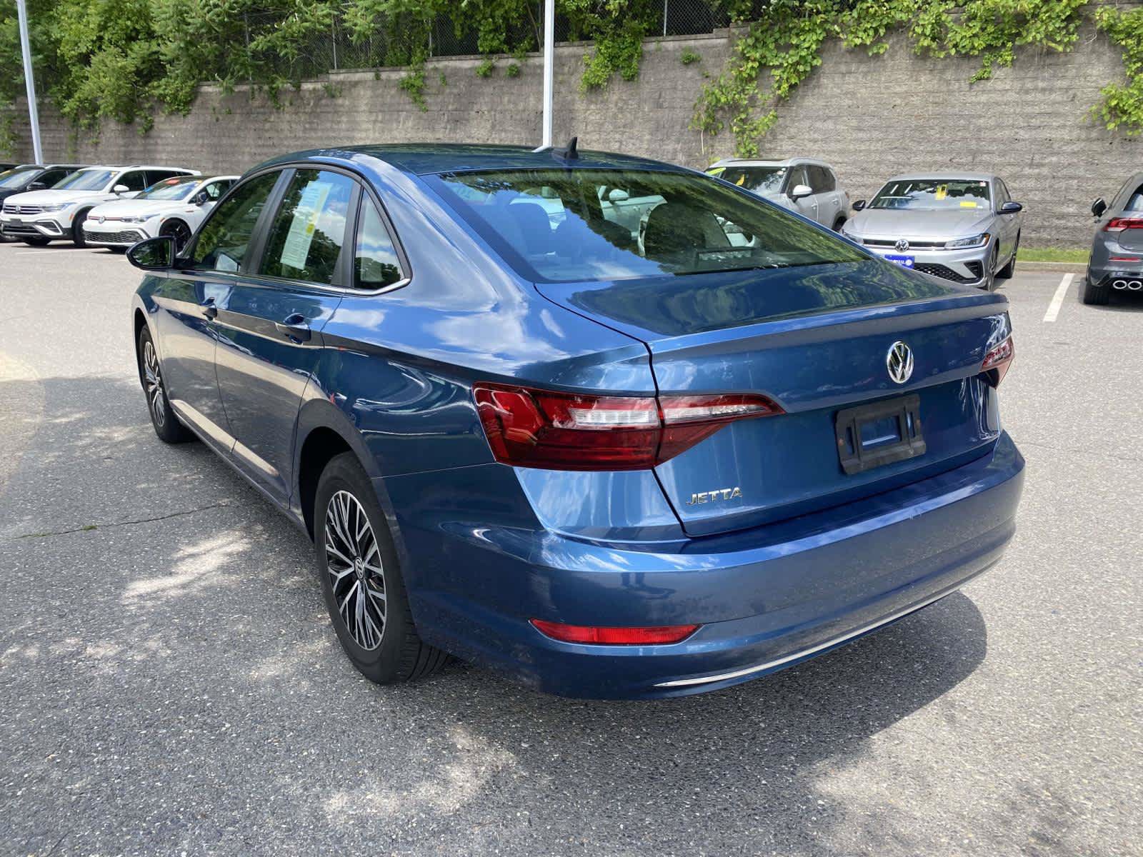 Used 2021 Volkswagen Jetta S w/ Driver Assistance Package FWD image 3