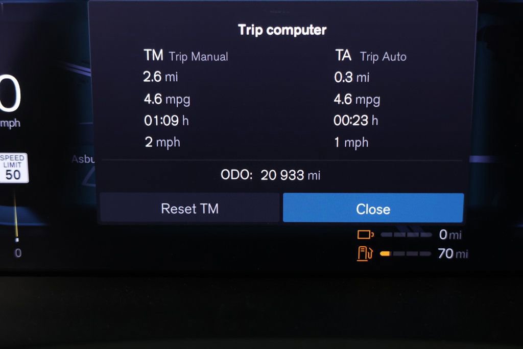 Used 2024 Volvo XC90 T8 Plus w/ Protection Package Premier image 13