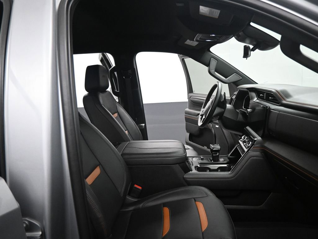 Used 2024 GMC Sierra 1500 AT4 w/ Technology Package image 21