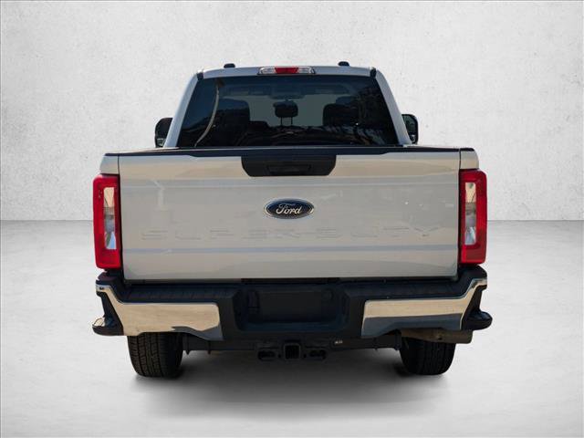 Used 2025 Ford F250 XLT image 6