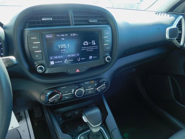 Used 2022 Kia Soul LX image 34