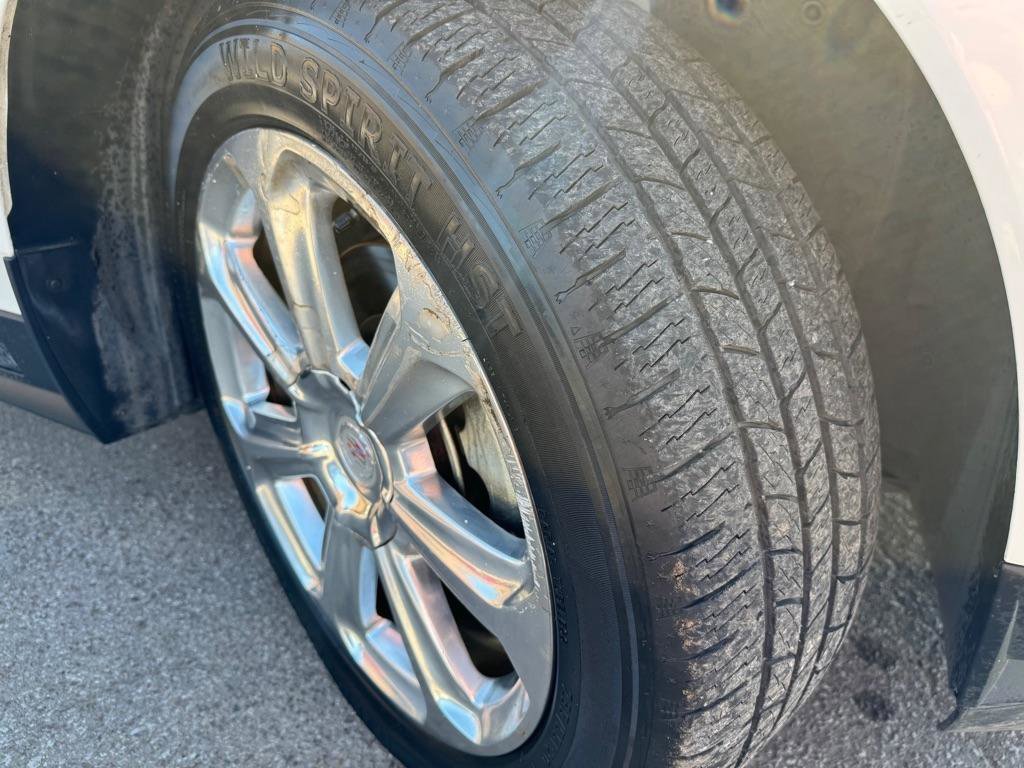 Used 2015 Cadillac SRX Performance w/ Driver Awareness Package FWD image 13