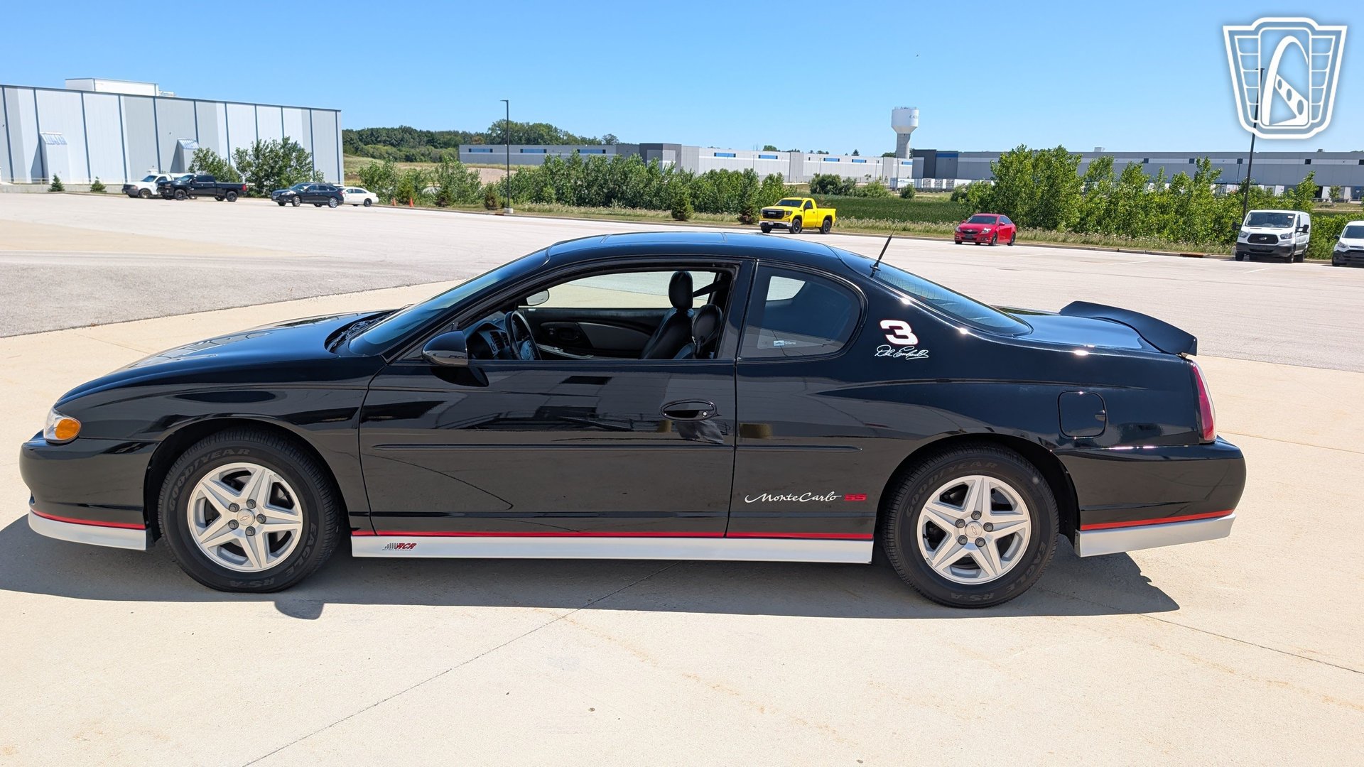Used 2002 Chevrolet Monte Carlo SS w/ Pace Car Replica Pkg FWD image 5