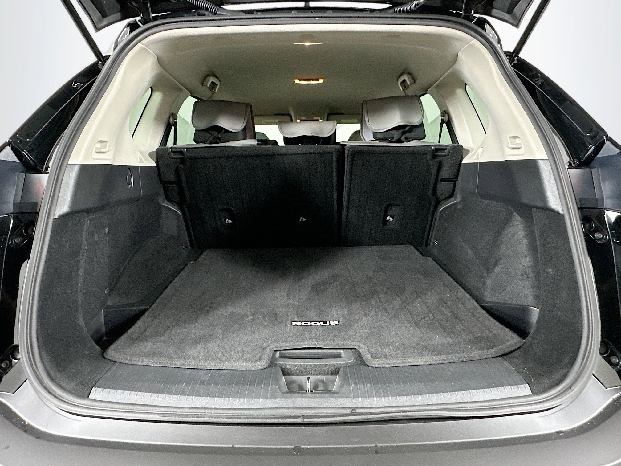 Used 2021 Nissan Rogue S FWD image 27
