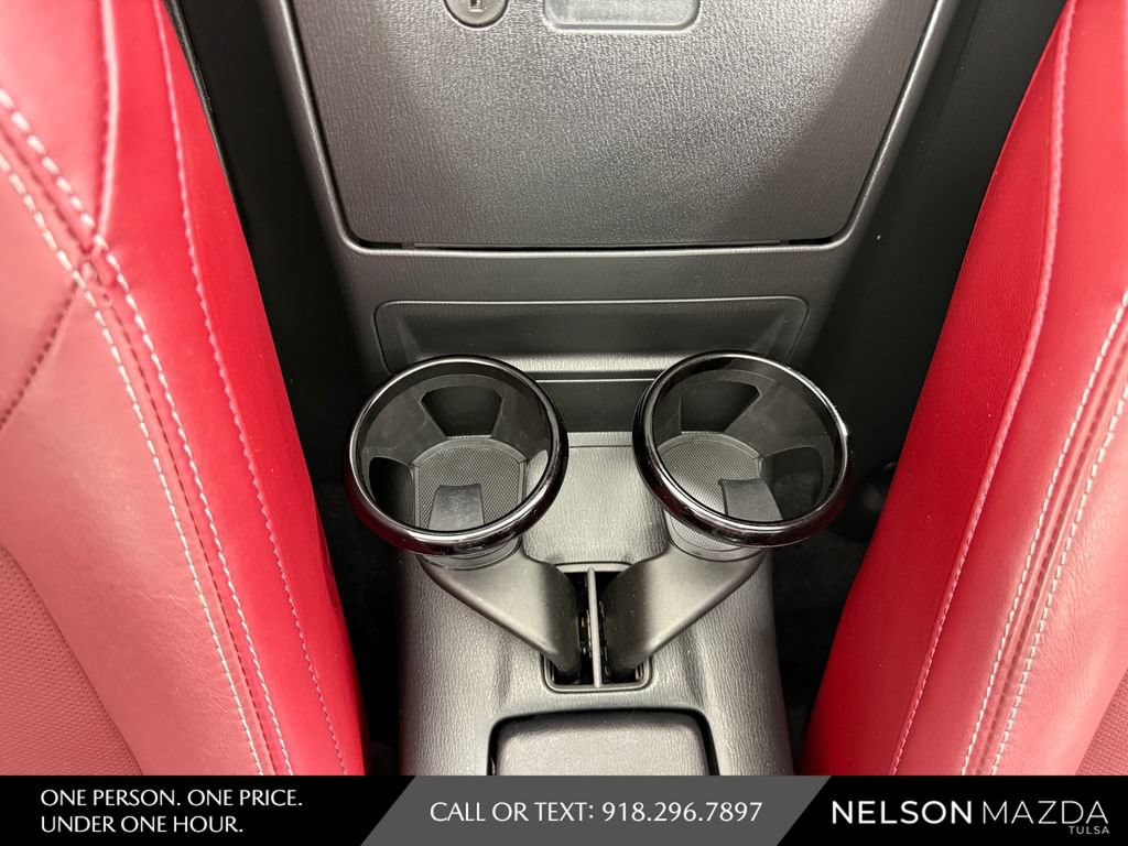 Used 2020 MAZDA MX-5 Miata RF Grand Touring RWD image 31
