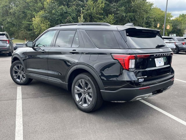 New 2027 Ford Explorer Active w/ Active Comfort Package AWD/4WD image 4
