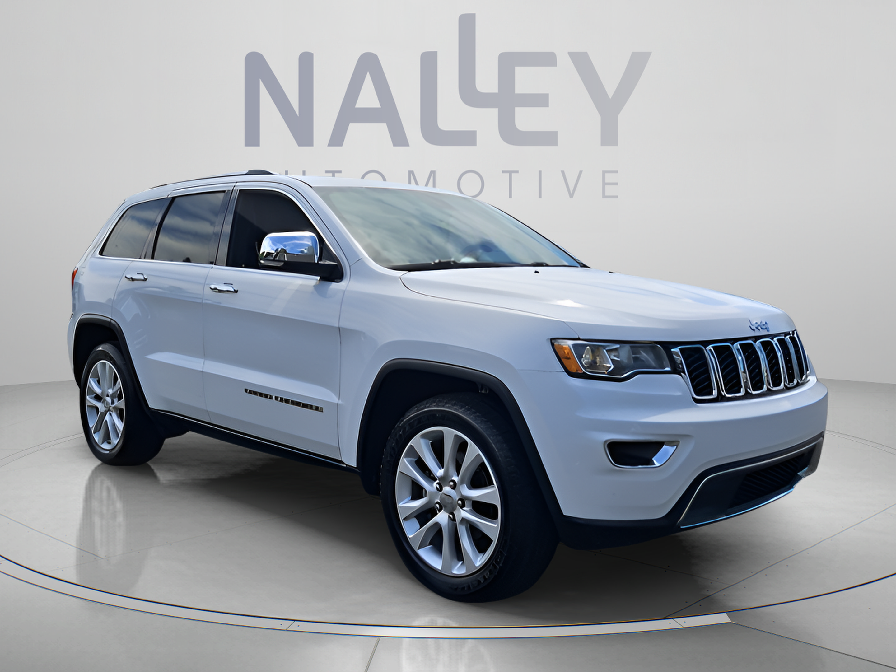 Used 2017 Jeep Grand Cherokee Limited RWD image 7