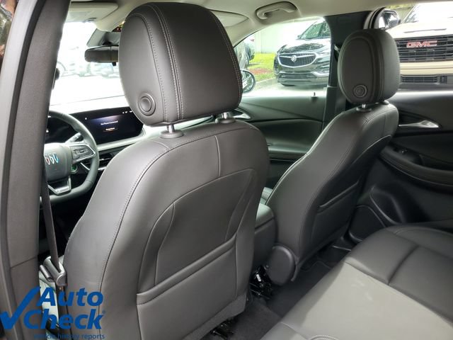 Certified 2024 Buick Encore GX Sport Touring AWD/4WD image 13