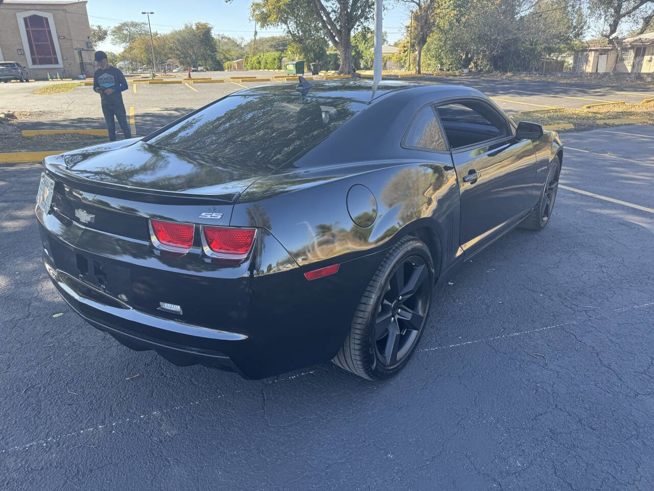 Used 2010 Chevrolet Camaro SS image 13