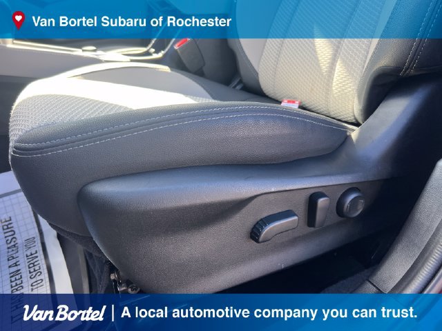 Certified 2024 Subaru Forester Premium AWD/4WD image 15
