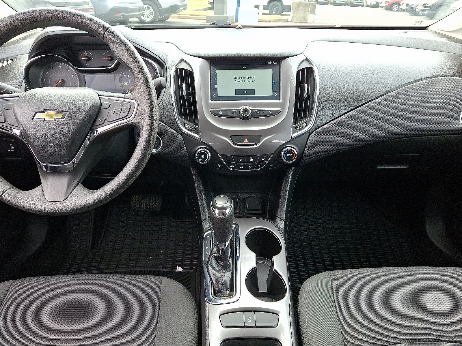 Used 2017 Chevrolet Cruze LT w/ Convenience Package image 15