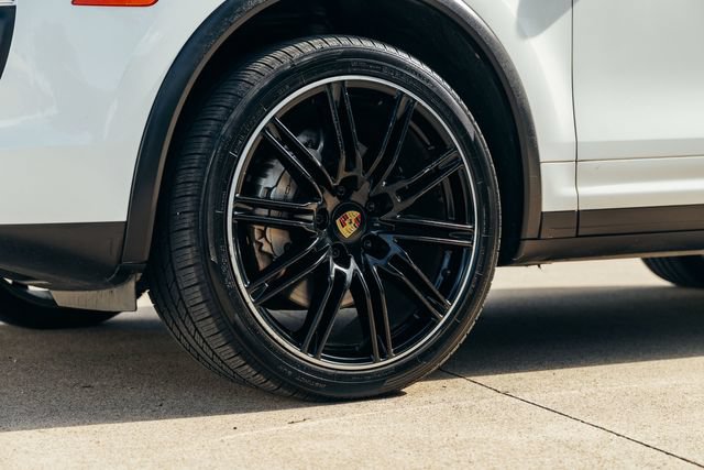 Used 2016 Porsche Cayenne S AWD/4WD image 49