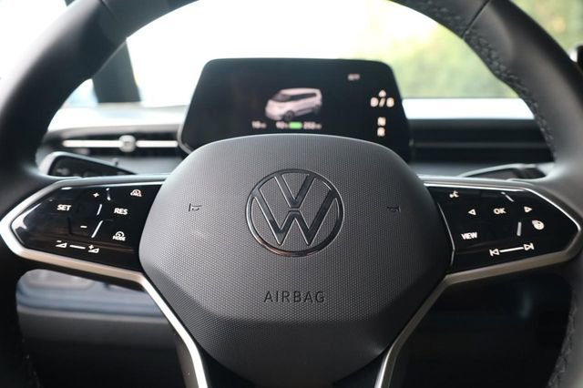 New 2025 Volkswagen ID. Buzz Pro S image 12