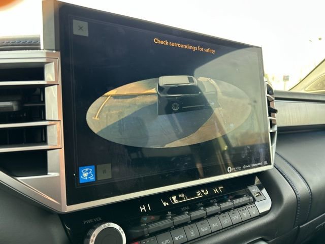 Used 2024 Toyota Sequoia Platinum image 54