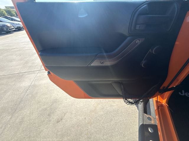 Used 2012 Jeep Wrangler Sport AWD/4WD image 13