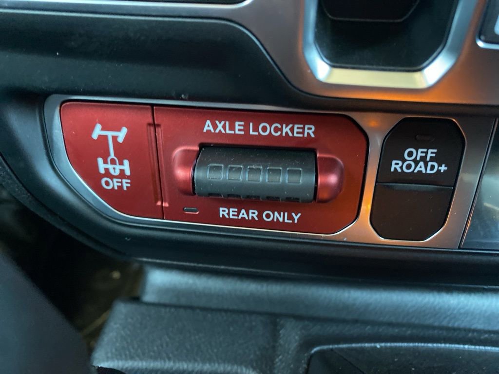 New 2025 Jeep Gladiator Mojave image 35