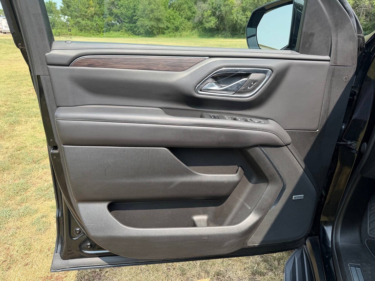 Used 2022 Chevrolet Tahoe LT AWD/4WD image 9