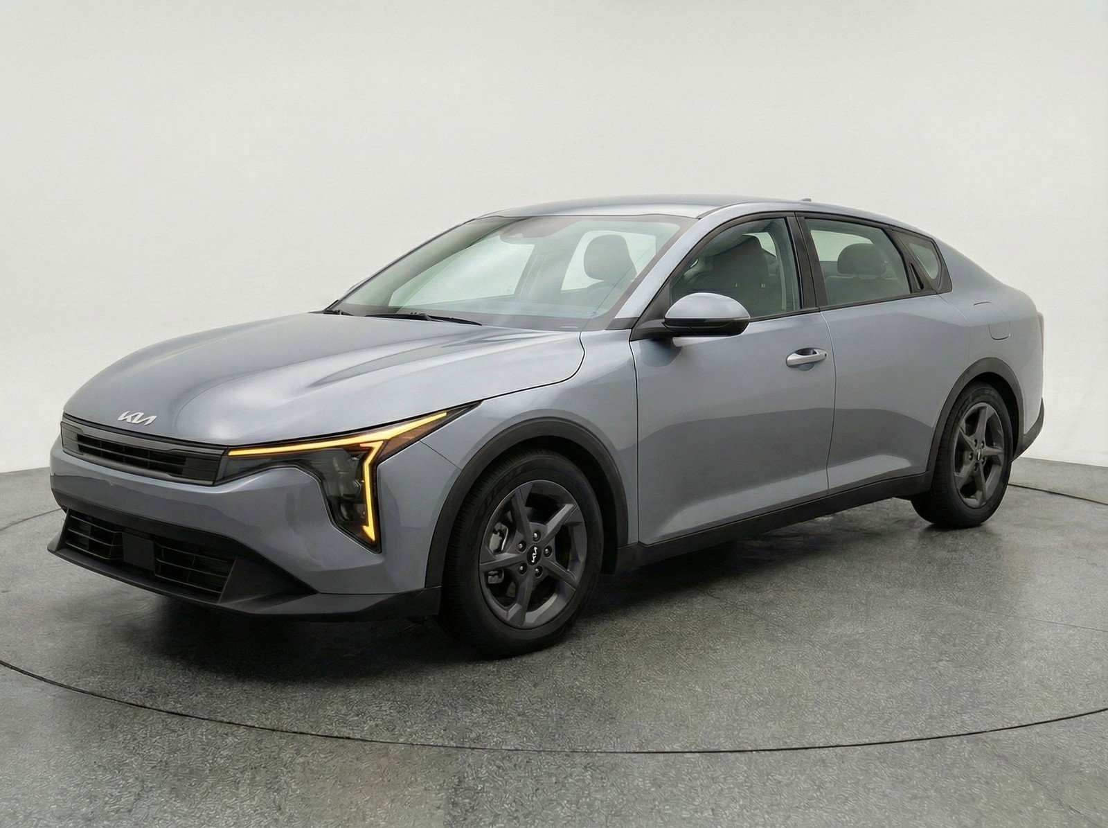 Used 2025 Kia K4 FWD image 3