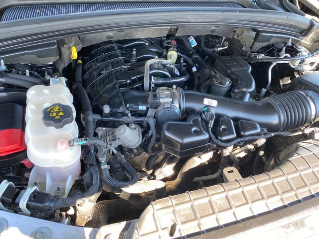 Used 2023 Jeep Grand Cherokee Limited AWD/4WD image 23
