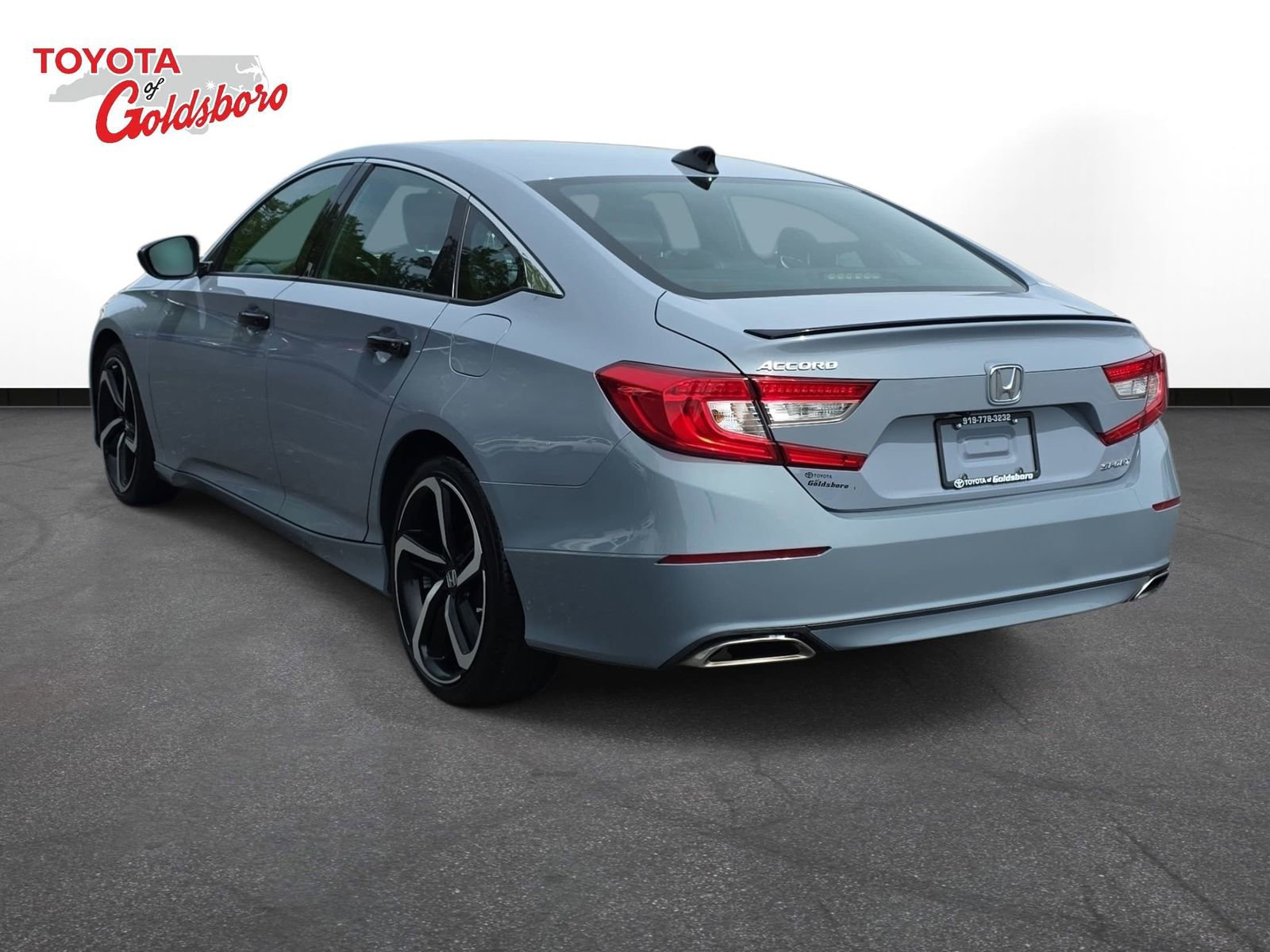 Used 2022 Honda Accord Sport image 7