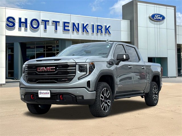 Used 2024 GMC Sierra 1500 AT4 w/ Technology Package image 3