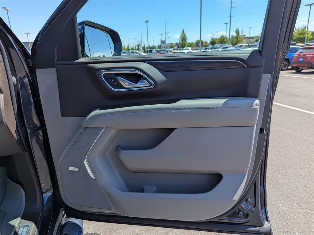 Certified 2022 Chevrolet Tahoe Z71 w/ Luxury Package image 44