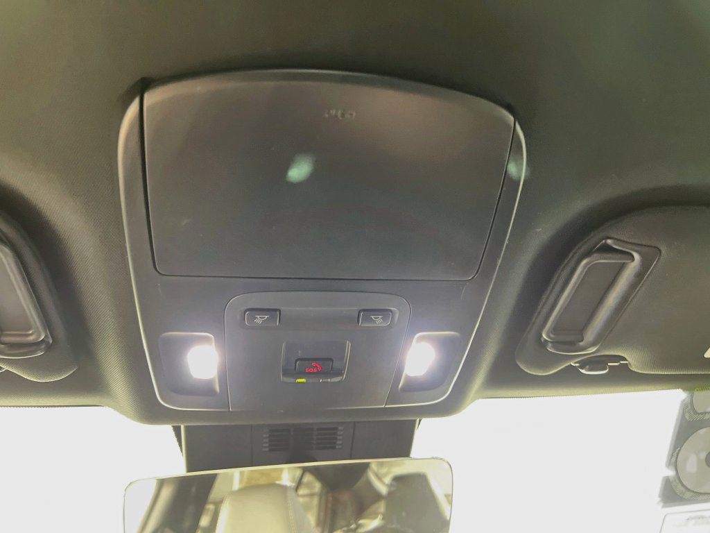 Used 2025 Toyota Camry SE FWD image 18