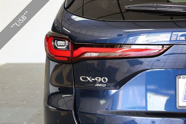 New 2025 MAZDA CX-90 3.3 Turbo w/ Preferred Package image 11
