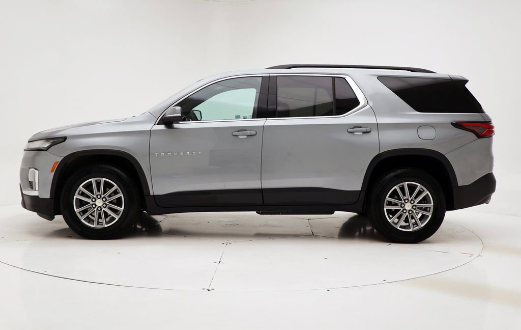 Used 2023 Chevrolet Traverse LT AWD/4WD image 5