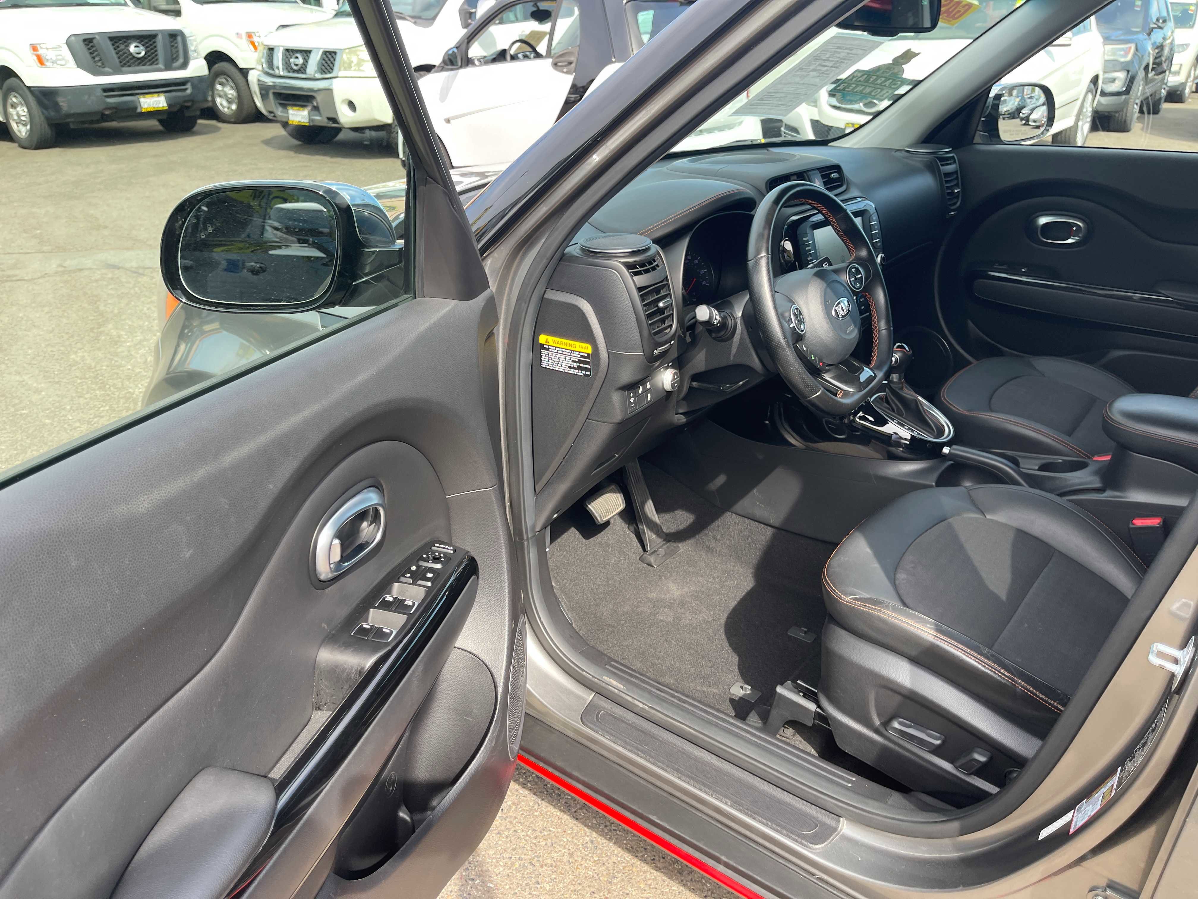 Used 2019 Kia Soul ! w/ Technology Package FWD image 15