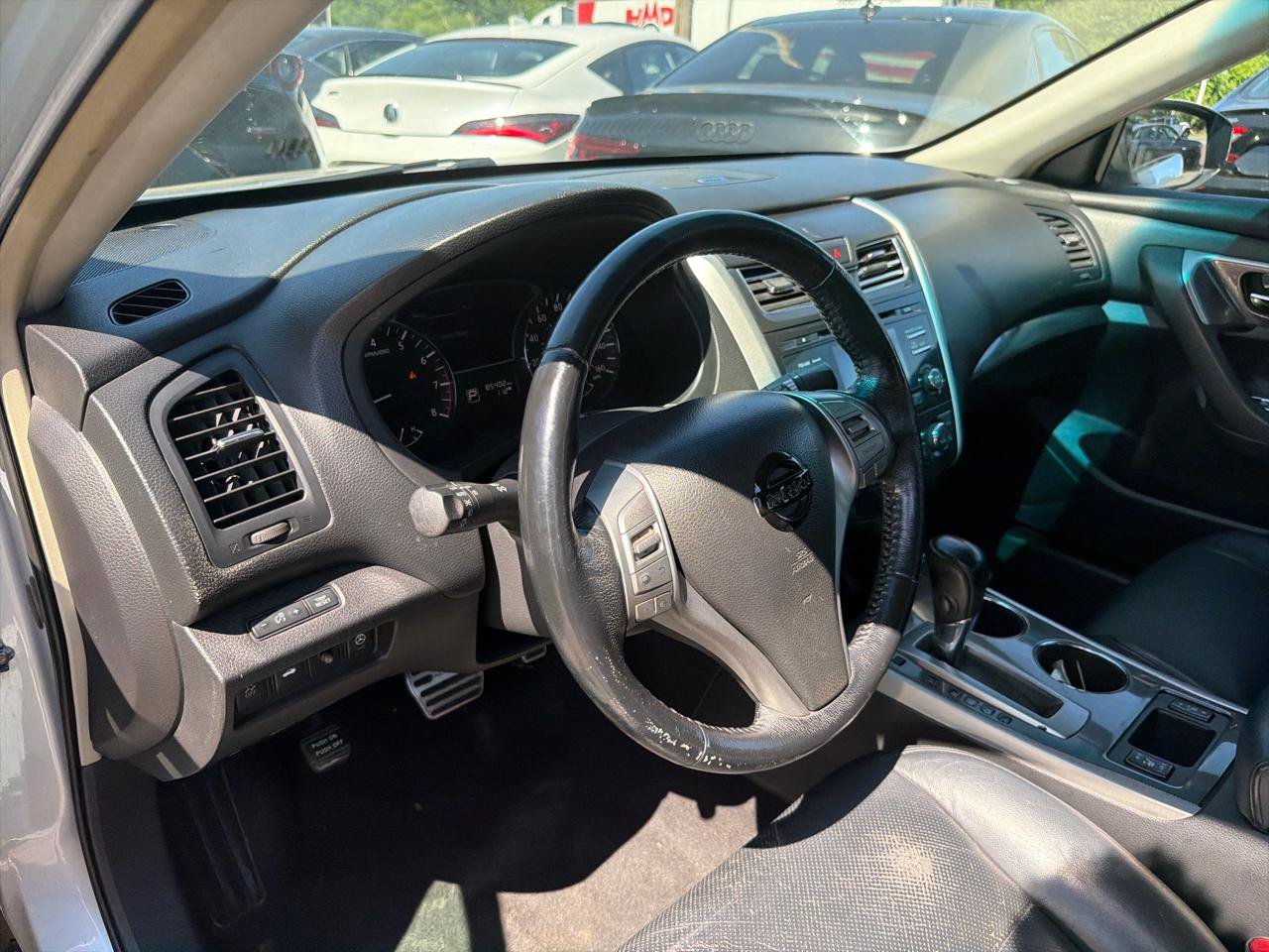 Used 2013 Nissan Altima 2.5 SL FWD image 19